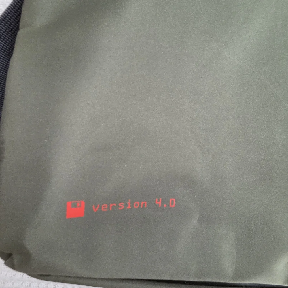 Version 4.0 Laptop Bag